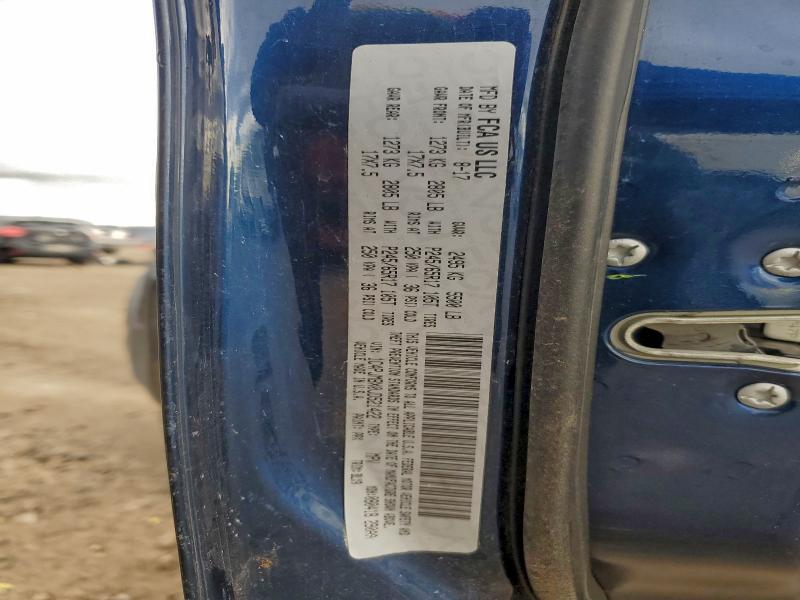 Фото 13 - JEEP CHEROKEE