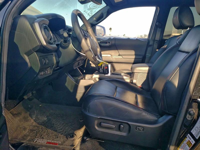 Фото 7 - TOYOTA TACOMA