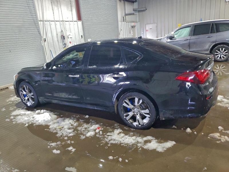 Фото 2 - INFINITI Q70