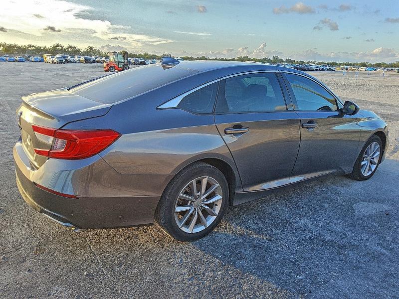 Фото 3 - HONDA ACCORD