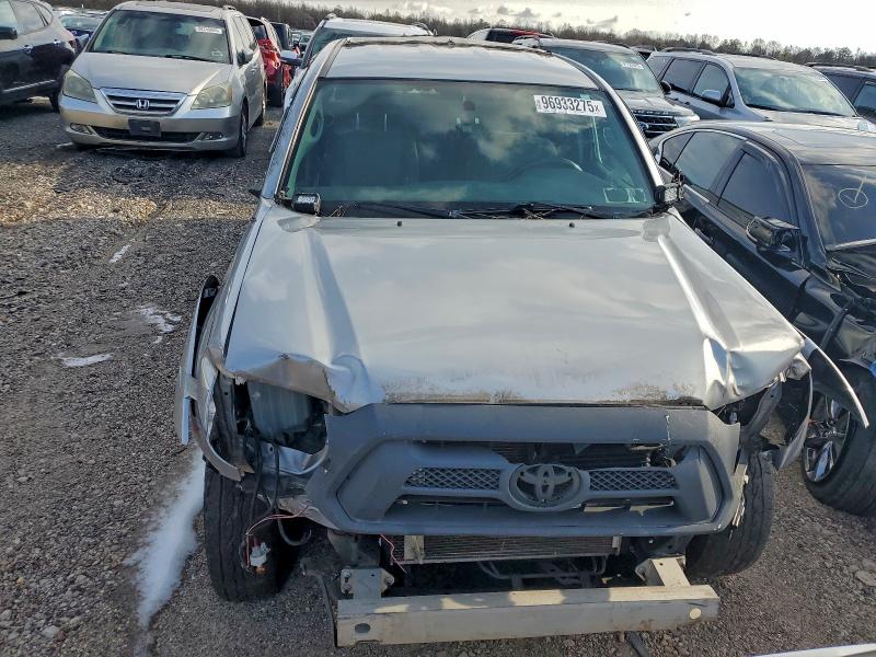 Фото 5 - TOYOTA TACOMA