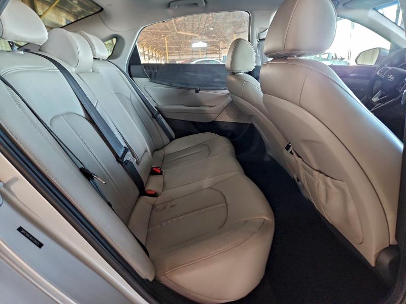 Фото 10 - HYUNDAI SONATA