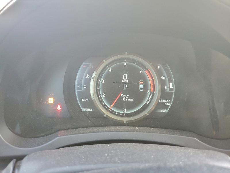 Фото 9 - LEXUS IS