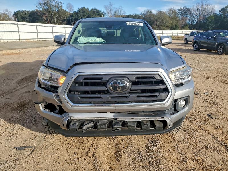 Фото 5 - TOYOTA TACOMA