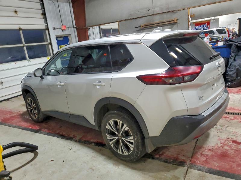 Фото 2 - NISSAN ROGUE