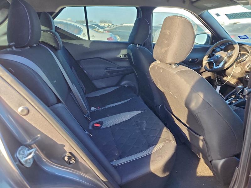 Фото 10 - NISSAN KICKS