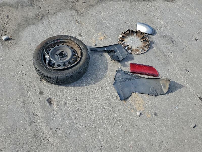 Фото 12 - MITSUBISHI MIRAGE