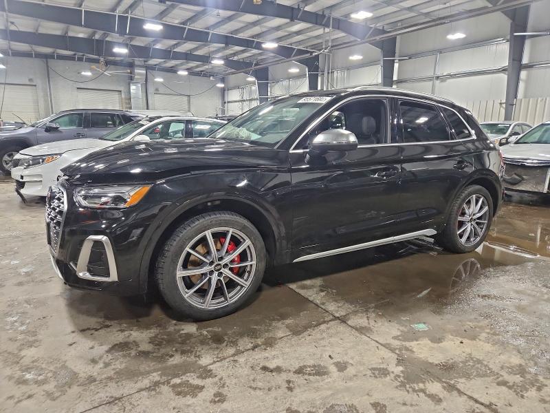 Фото 1 - AUDI SQ5