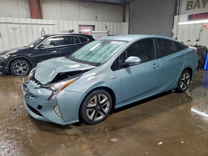 Фото 1 - TOYOTA PRIUS