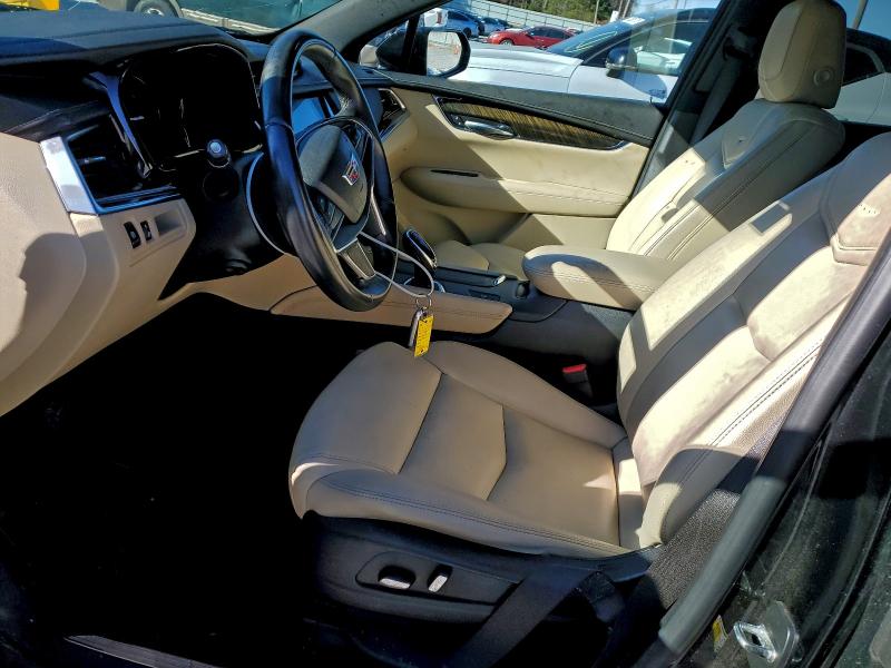 Фото 7 - CADILLAC XT5