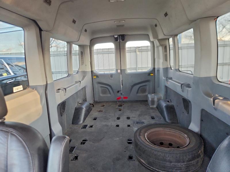 Фото 10 - FORD TRANSIT