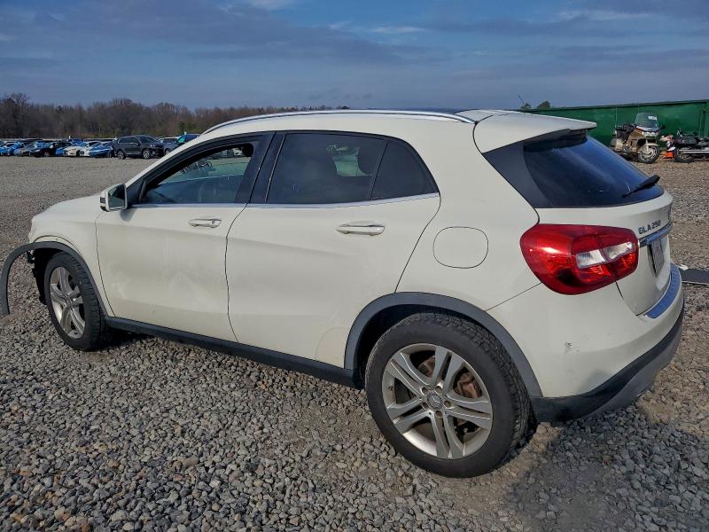 Фото 2 - MERCEDES-BENZ GLA-CLASS