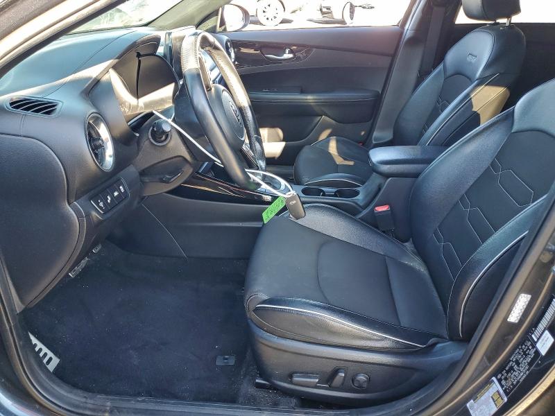 Фото 7 - KIA FORTE