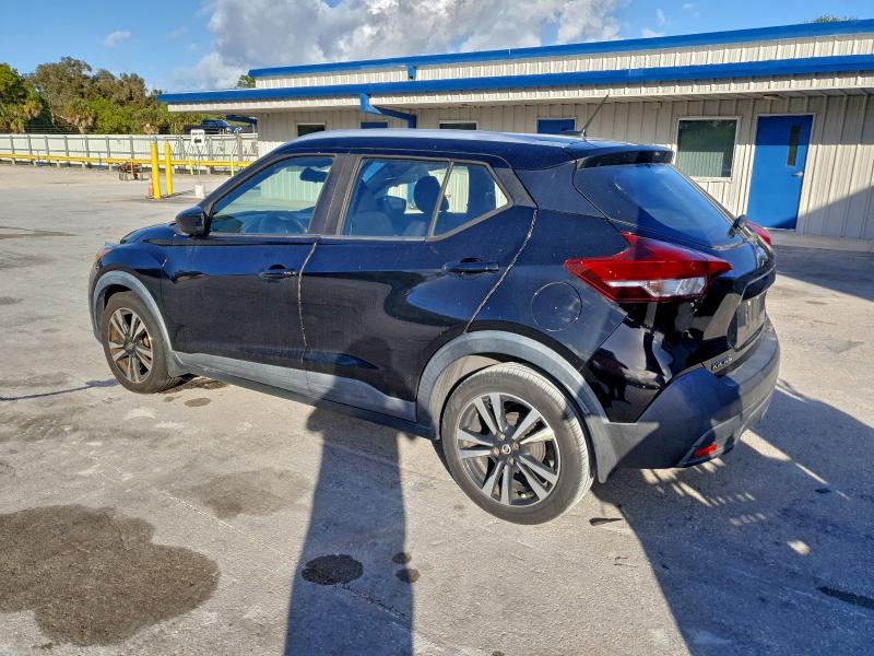 Фото 2 - NISSAN KICKS