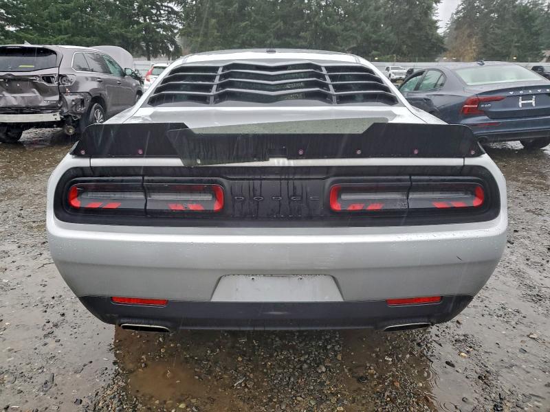 Фото 6 - DODGE CHALLENGER