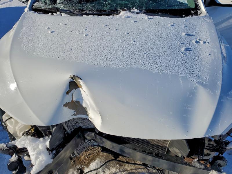 Фото 11 - HYUNDAI ELANTRA