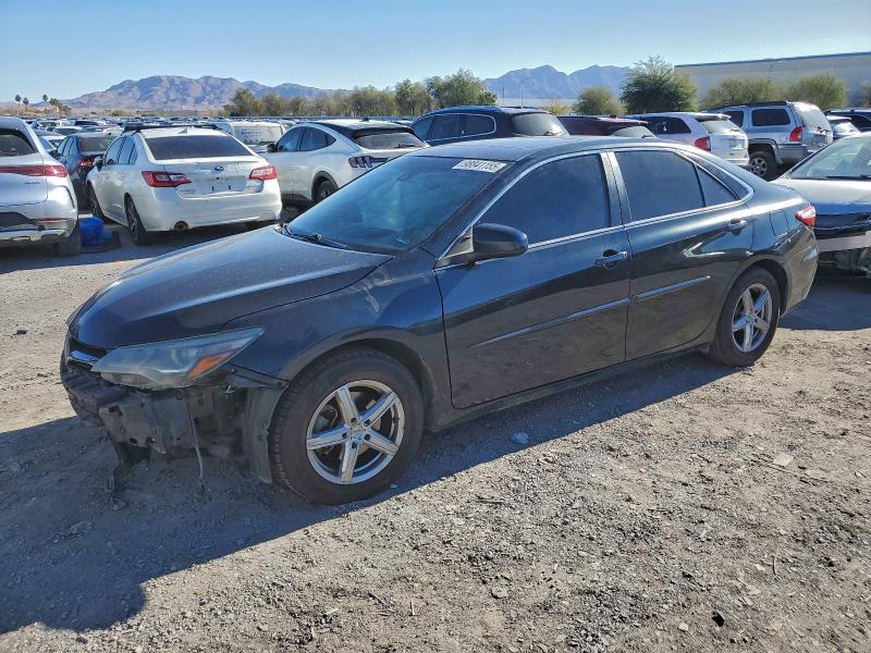 Фото 1 - TOYOTA CAMRY