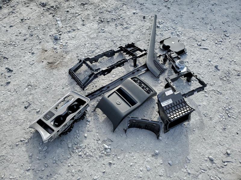 Фото 13 - FORD EDGE