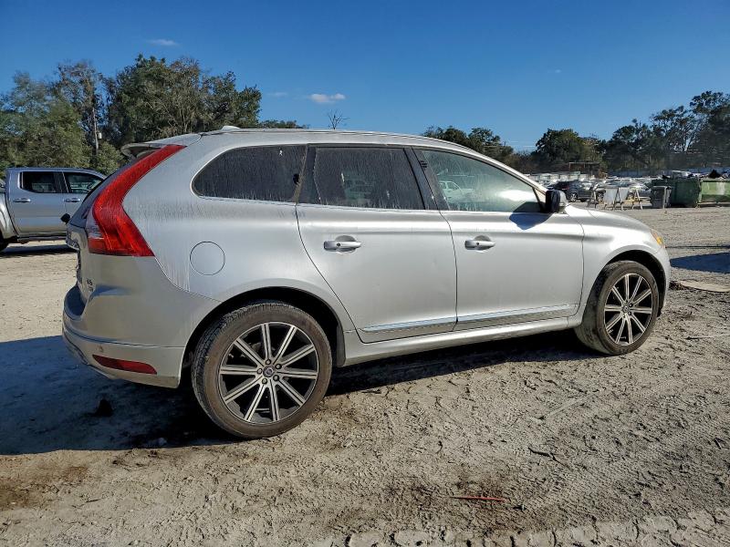 Фото 3 - VOLVO XC60