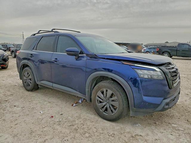 Фото 4 - NISSAN PATHFINDER