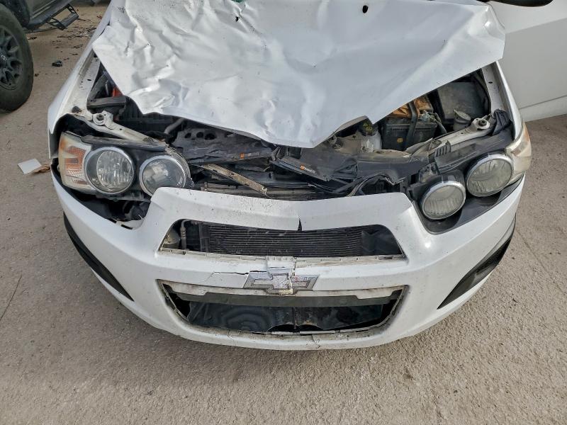 Фото 11 - CHEVROLET SONIC