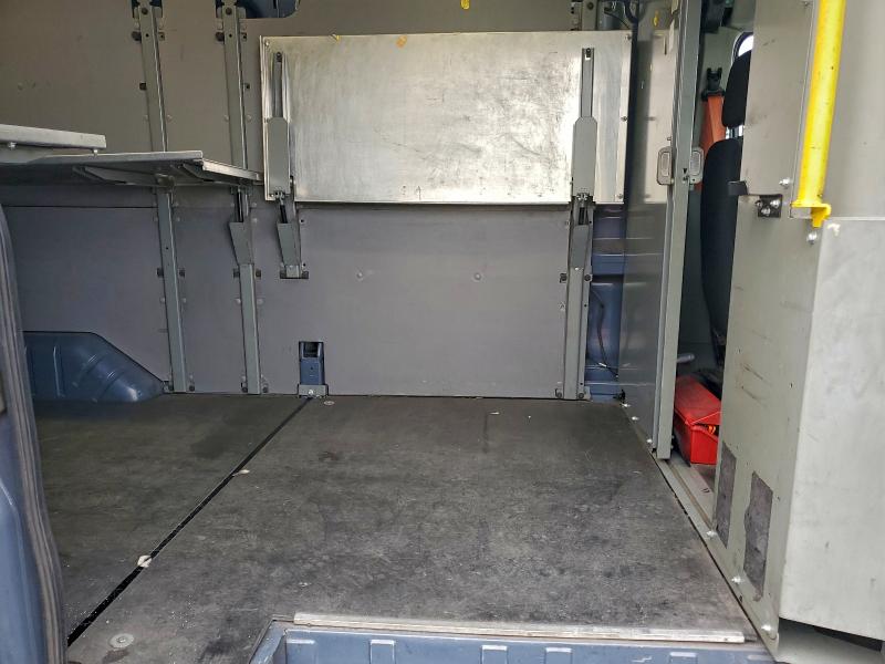 Фото 11 - FORD TRANSIT