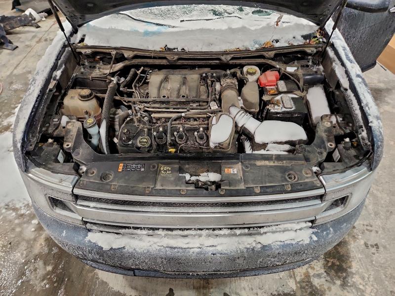 Фото 12 - FORD FLEX