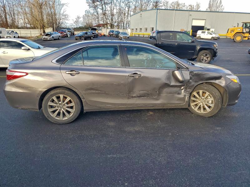 Фото 3 - TOYOTA CAMRY