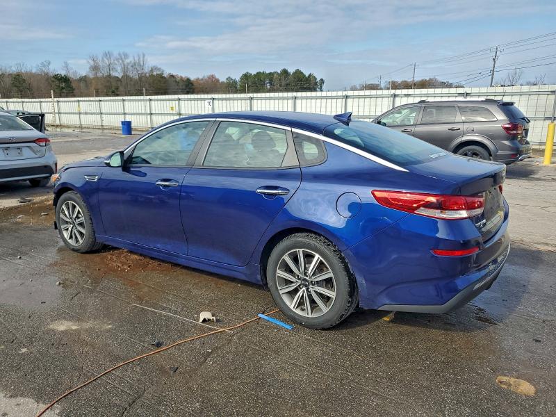 Фото 2 - KIA OPTIMA