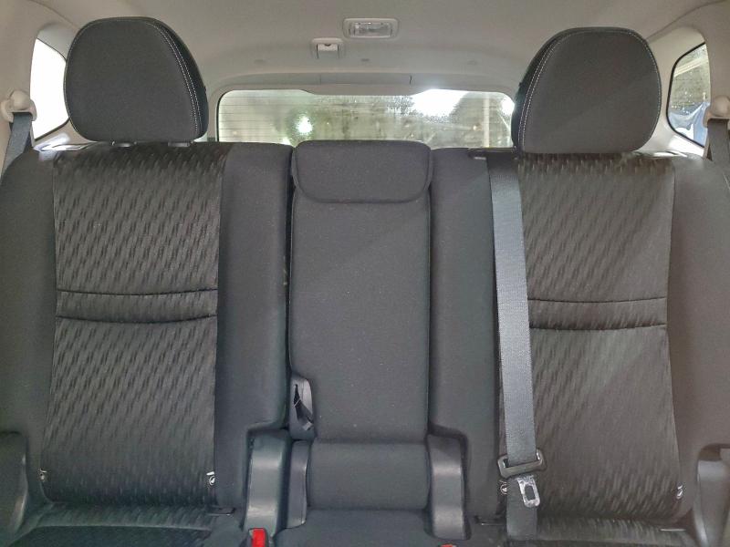 Фото 10 - NISSAN ROGUE