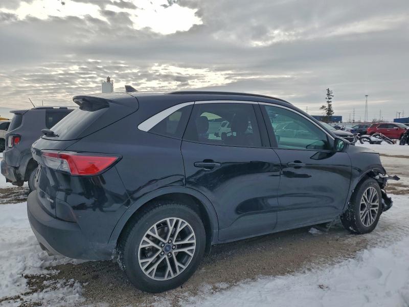 Фото 3 - FORD ESCAPE