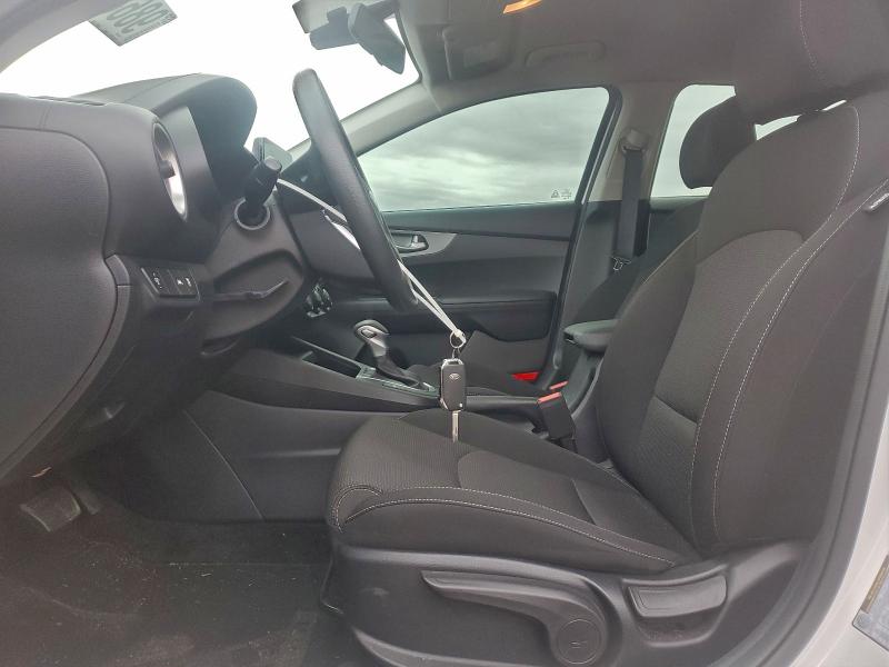 Фото 7 - KIA FORTE