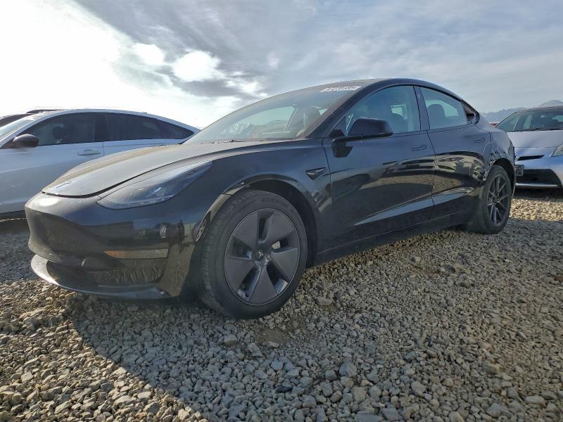 Фото 1 - TESLA MODEL 3