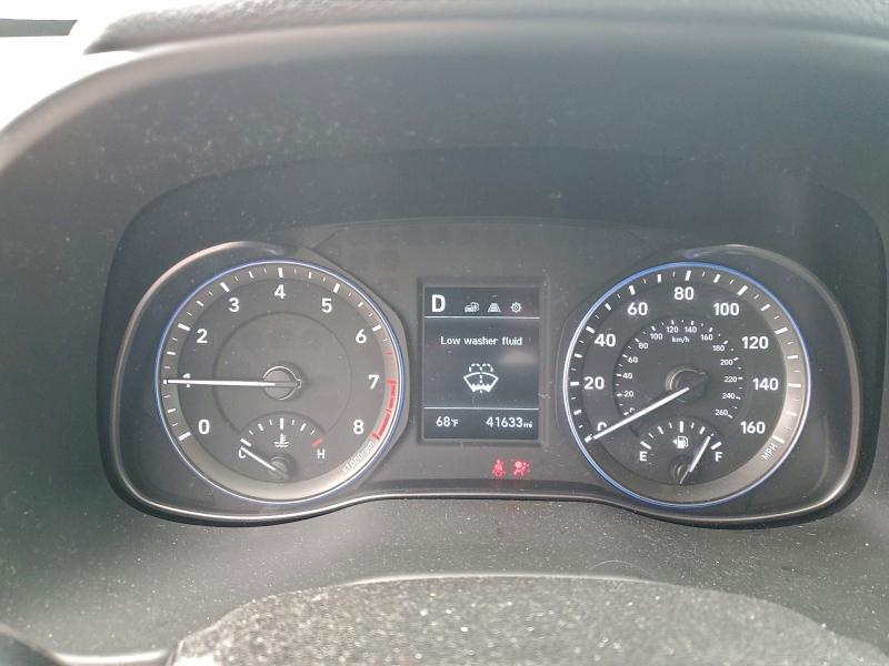 Фото 9 - HYUNDAI KONA