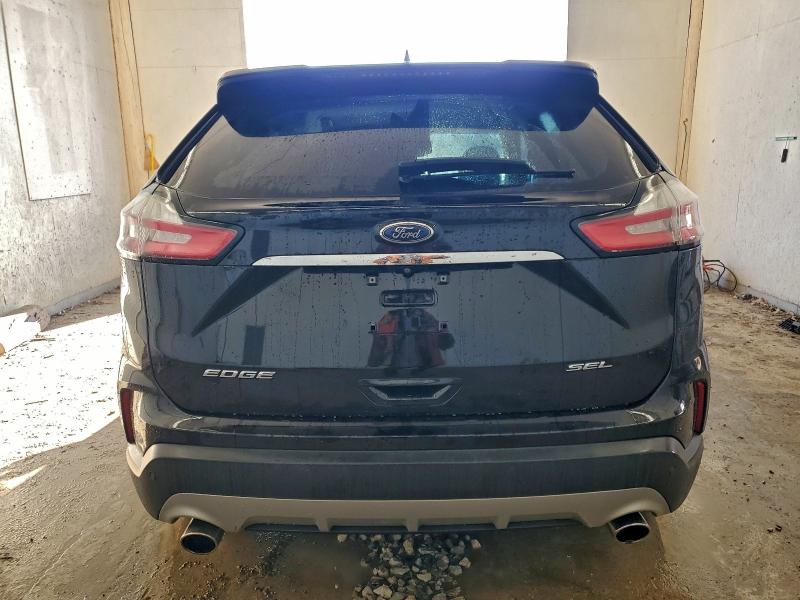 Фото 6 - FORD EDGE