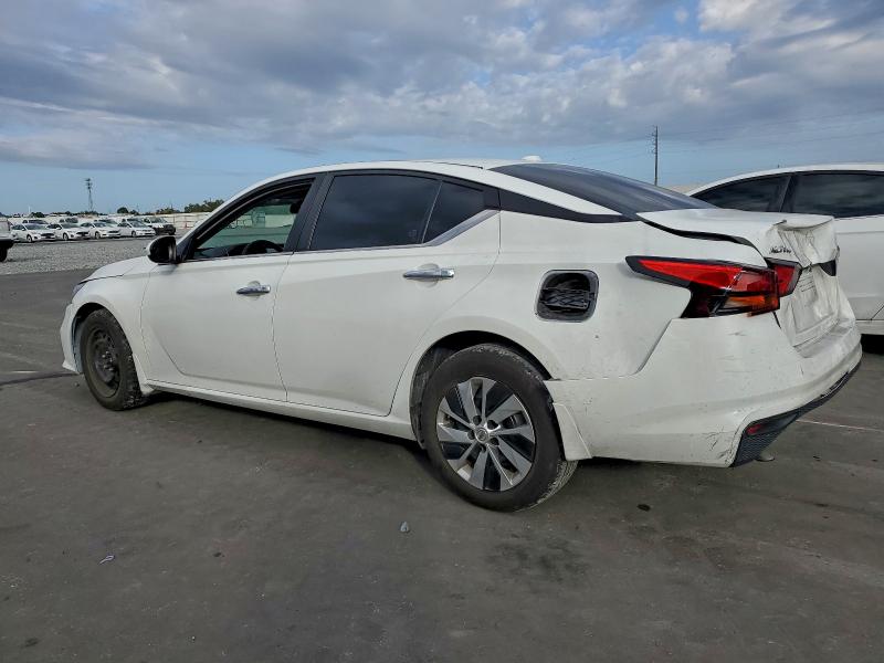 Фото 2 - NISSAN ALTIMA