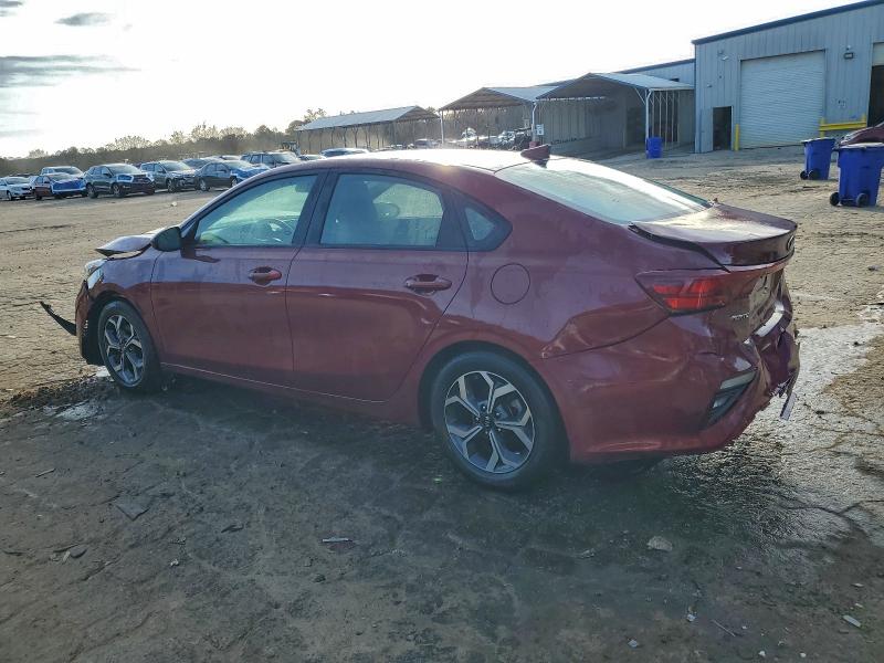 Фото 2 - KIA FORTE