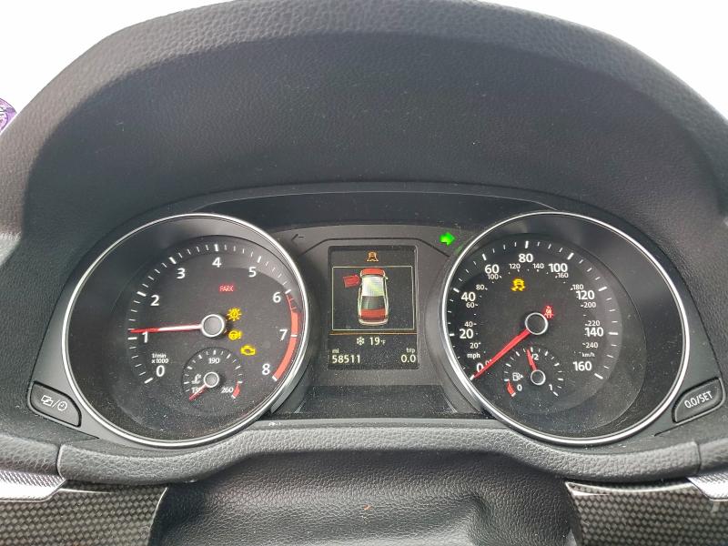 Фото 9 - VOLKSWAGEN PASSAT