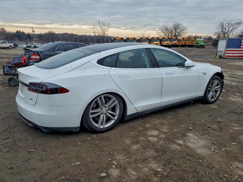 Фото 3 - TESLA MODEL S