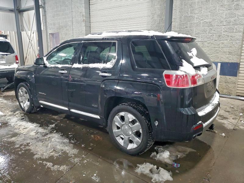 Фото 2 - GMC TERRAIN
