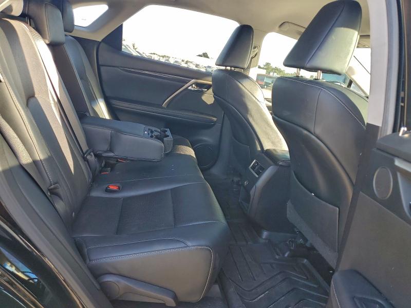 Фото 10 - LEXUS RX350