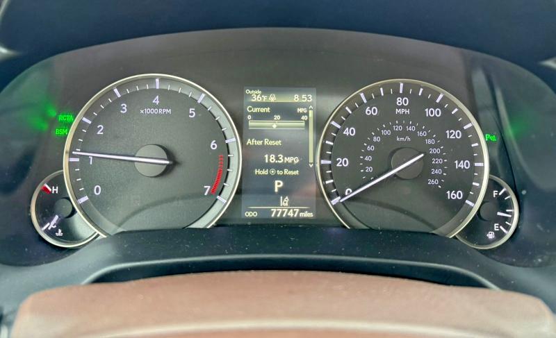 Фото 5 - LEXUS RX350