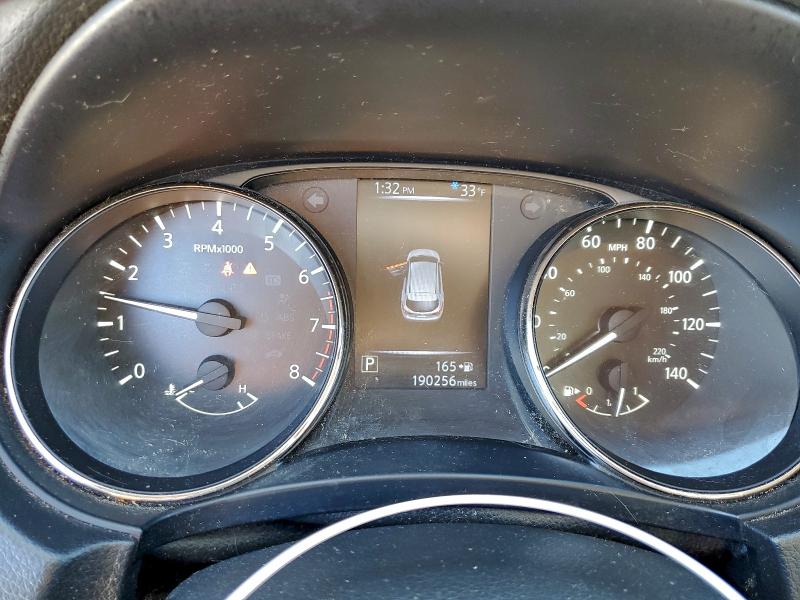 Фото 9 - NISSAN ROGUE