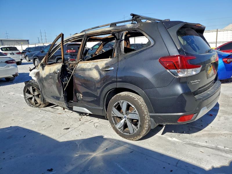 Фото 2 - SUBARU FORESTER