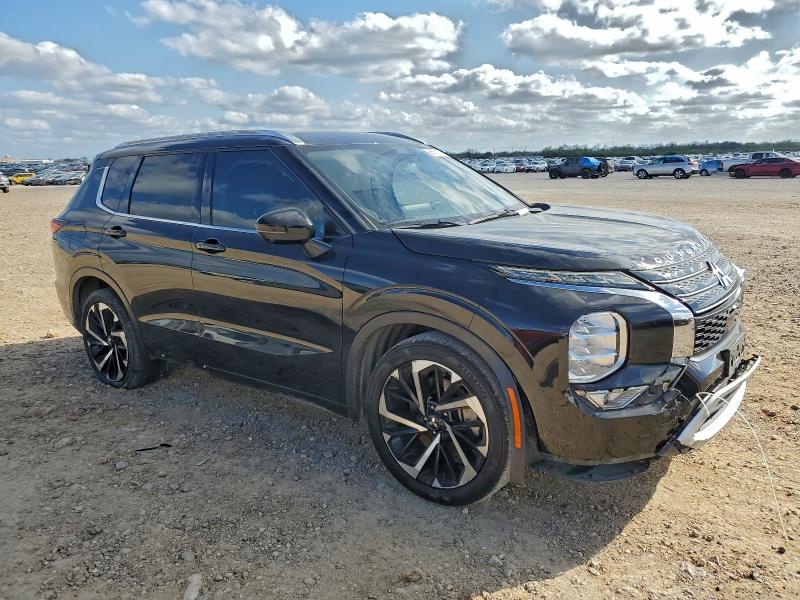 Фото 4 - MITSUBISHI OUTLANDER