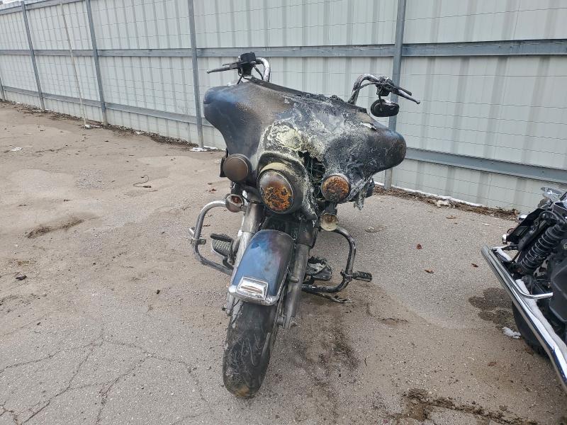 HARLEY-DAVIDSON FL 2004