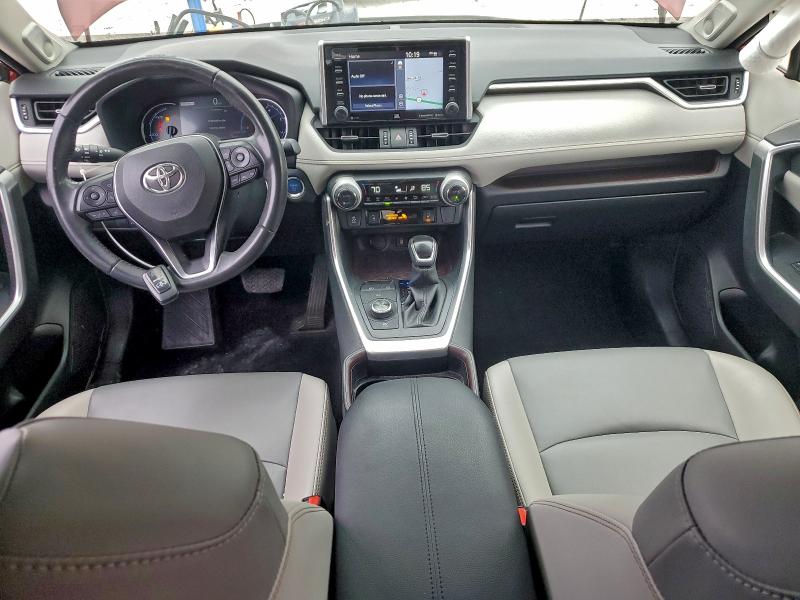 Фото 8 - TOYOTA RAV4