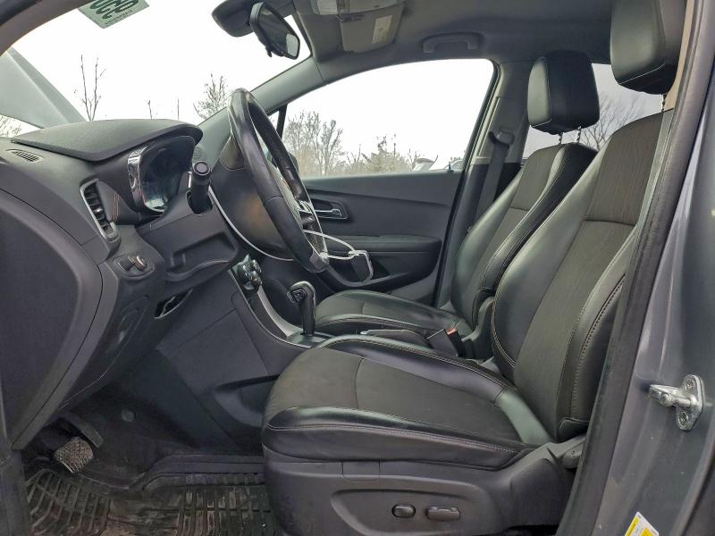 Фото 7 - CHEVROLET TRAX