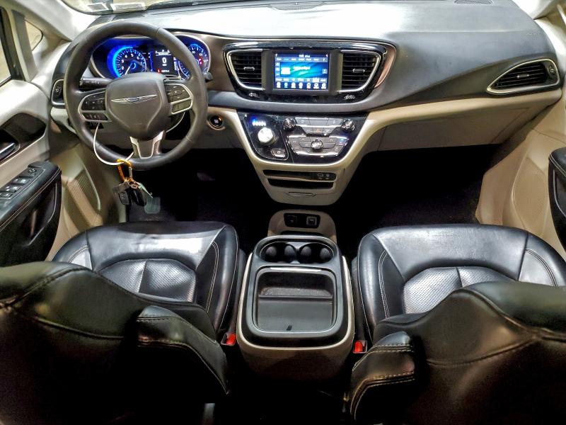 CHRYSLER MINIVAN 2020 VIN 2C4RC1DGXLR184305