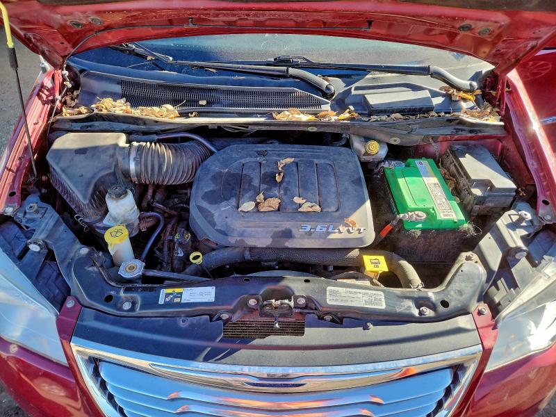 Фото 11 - CHRYSLER MINIVAN